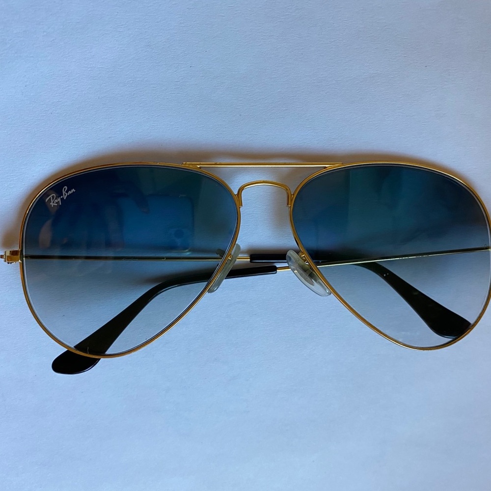 Rayban Blue Gradient Aviators with gold frame